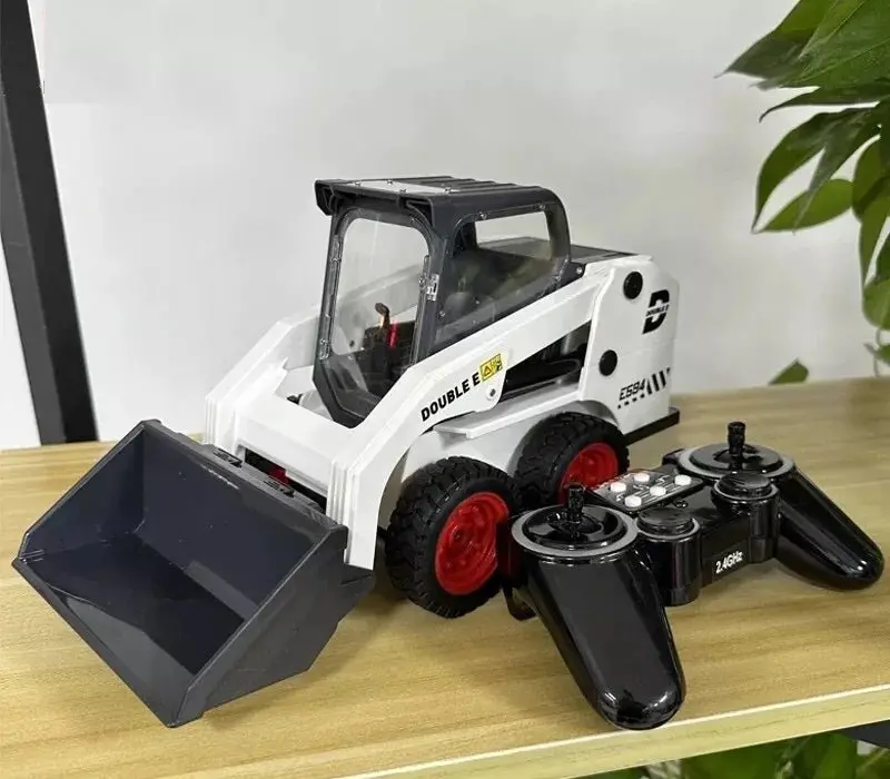 1:14 RC Skid Steer Loader – 2.4GHz Remote-Controlled Construction Vehicle Toy (E594003)