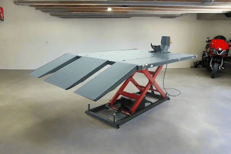 1500 lb Electric UTV & ATV Scissor Lift – Wide-Base Hydraulic Platform for Off-Road Vehicle Service (MCL4157)