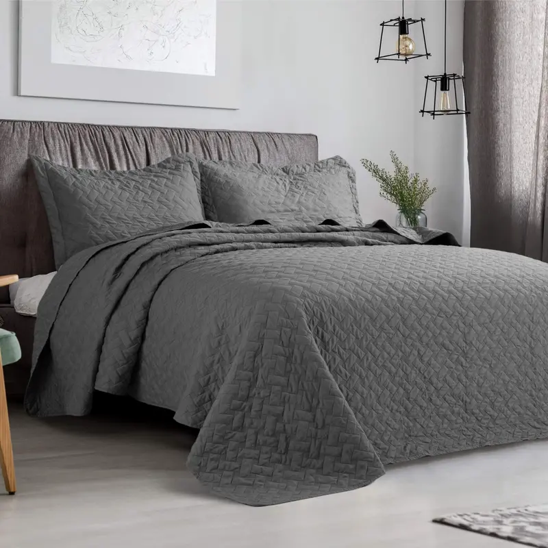 3-Piece Basketweave Microfiber Quilt Set – Soft Bedspread in Twin, Queen, and King Sizes