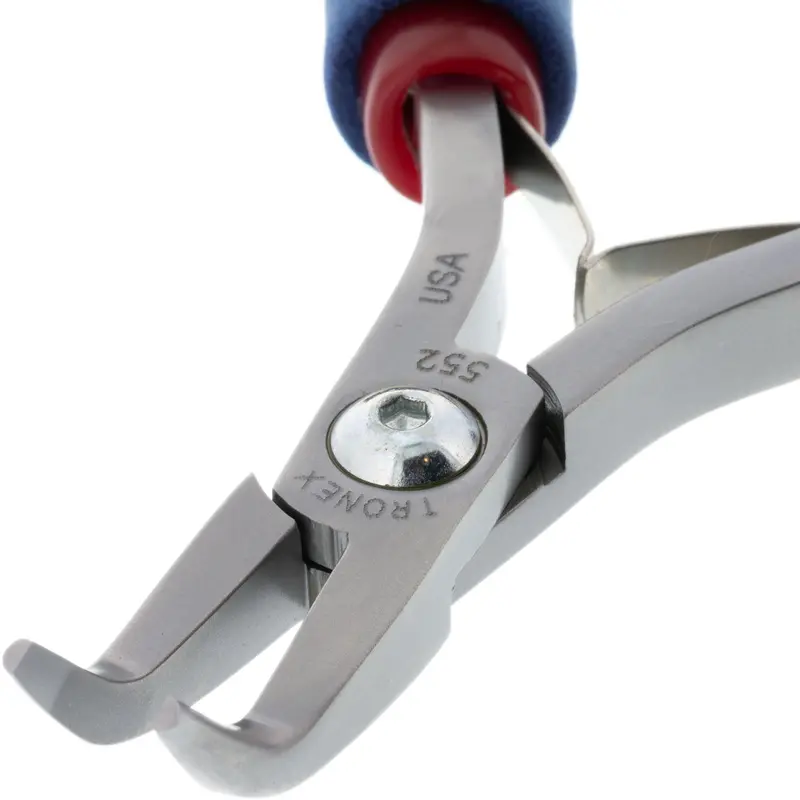 60° Bent-Nose Pliers Built for Durability and Control (P552/P752)