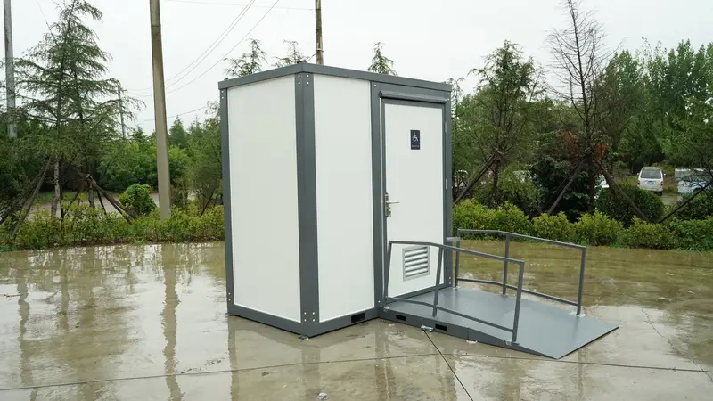 7-Foot Portable ADA-Compliant Bathroom Unit – Handicap-Accessible Toilet & Sink with Ramp SU252051