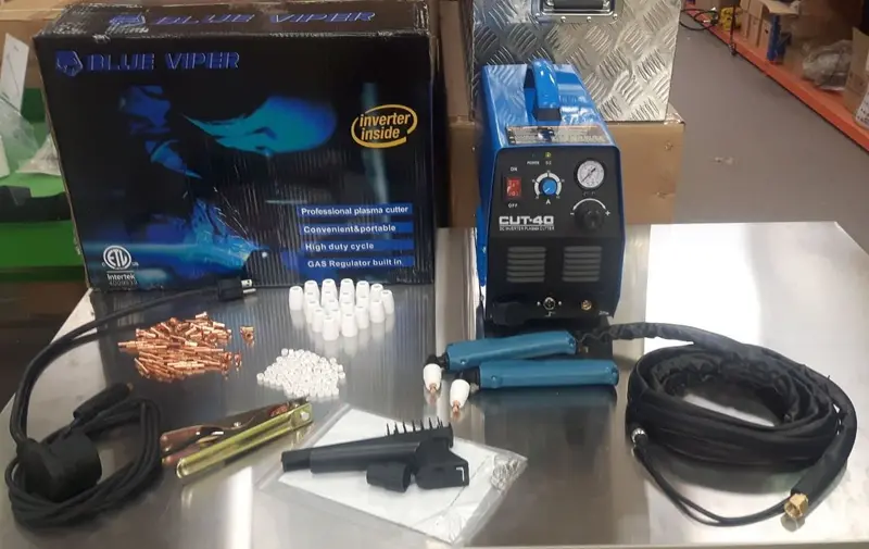 Blue Viper CUT40N Plasma Cutter Kit – Dual-Voltage (110V/220V) Starter Set with Essential Consumables