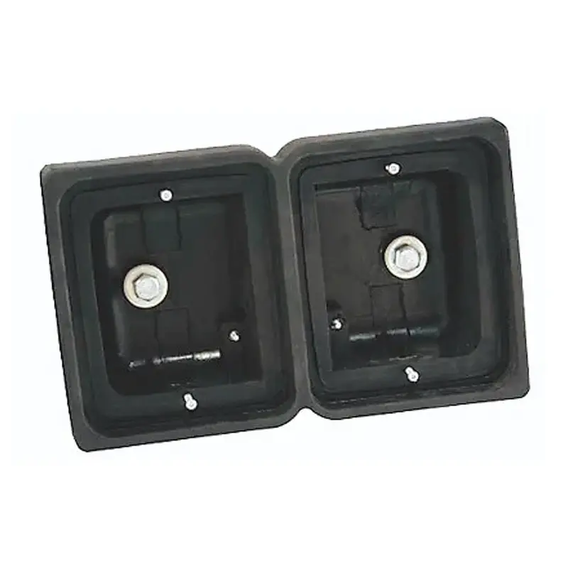 Dual Mounting Bracket for Strands IZE Rear LED Lamps
