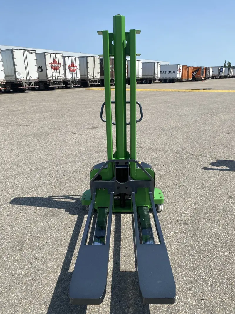Electric Pallet Jack with Stacker Function – 2200 lb Capacity, 1300mm Max Lift Height (ES121000)