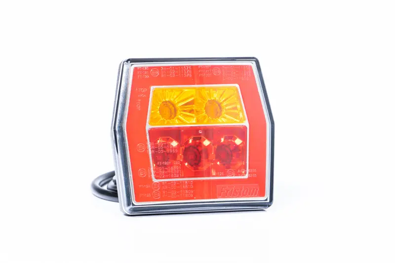 LED Trailer Lamp – Compact 3-Function Stop/Tail/Indicator Light