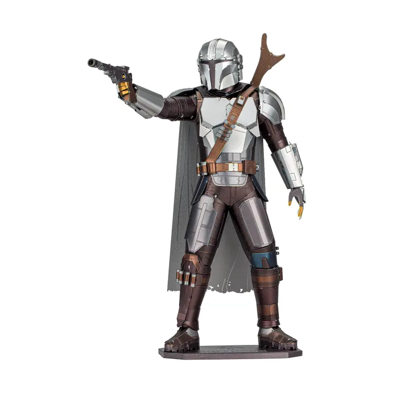 Metal Earth ICONX The Mandalorian – Premium 7.4-Inch Star Wars 3D Model